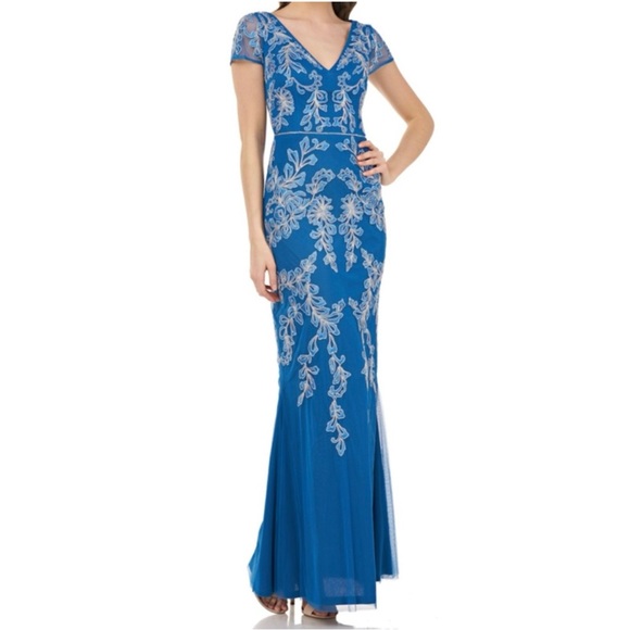 JS COLLECTIONS Embroidered Bead Short Sleeve V-Neck Sheer Mesh Mermaid Gown - Picture 1 of 5